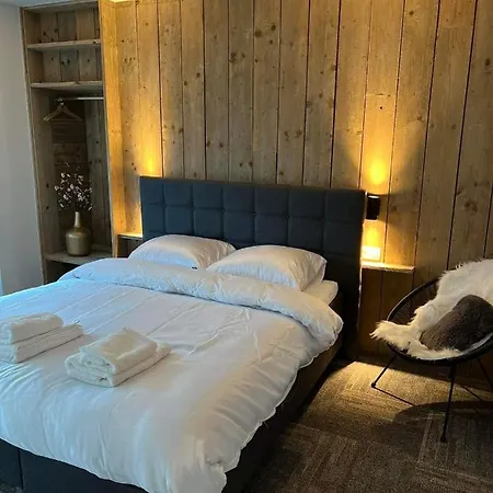 Prachtige In Centrum Met Badkamer ! Apartamento *